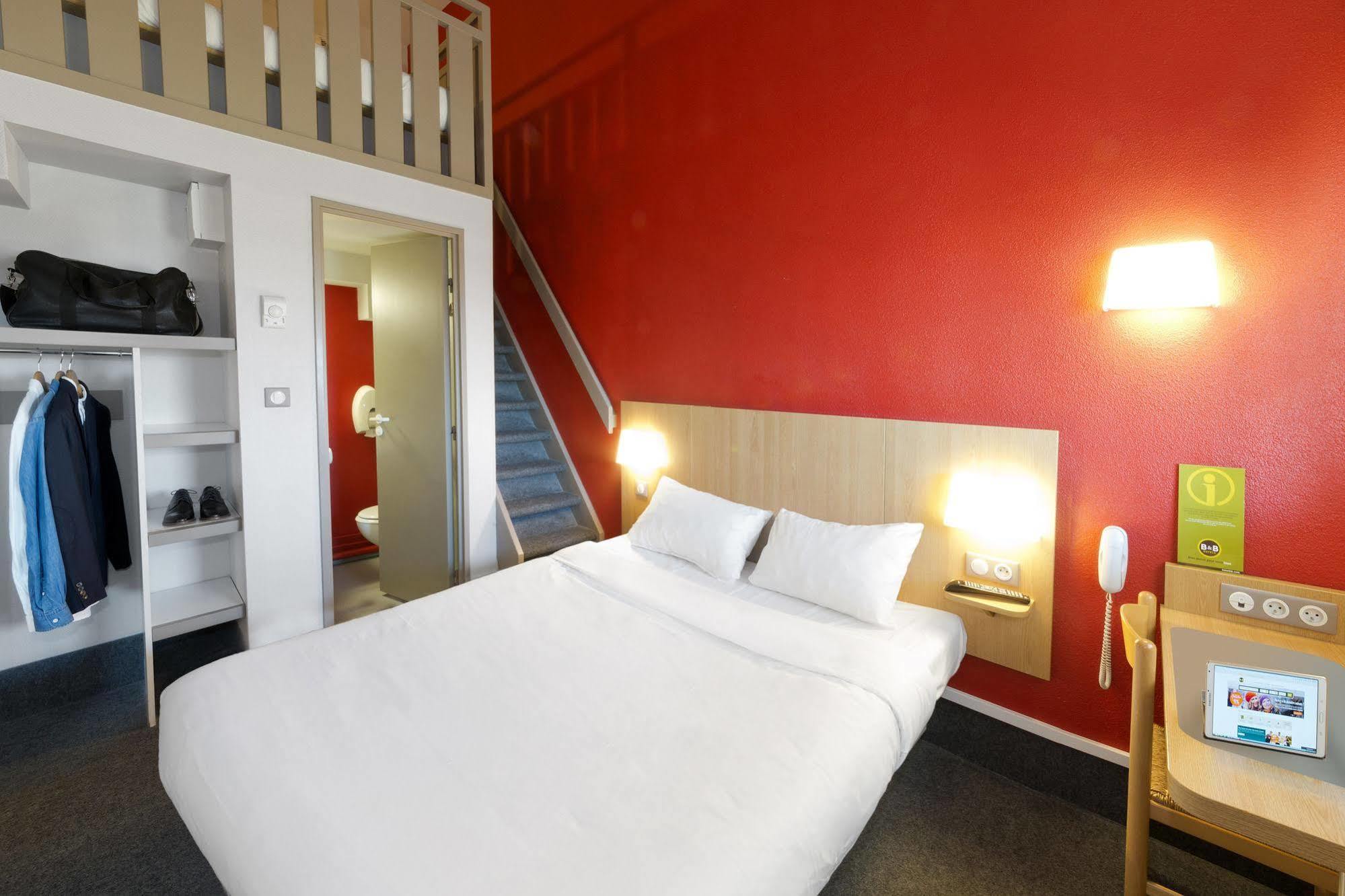 B&B Hotel Laval Change Eksteriør billede