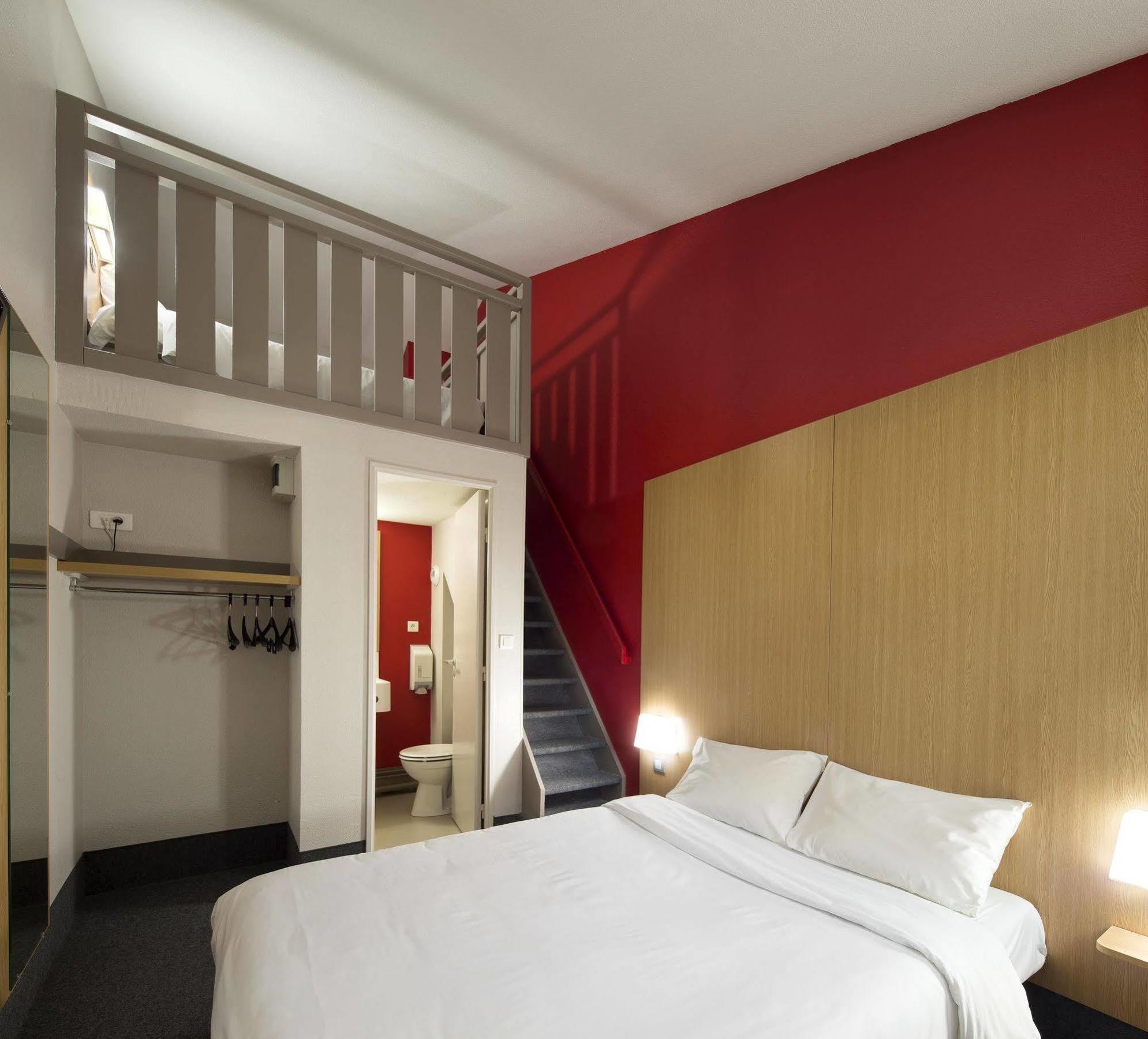 B&B Hotel Laval Change Eksteriør billede