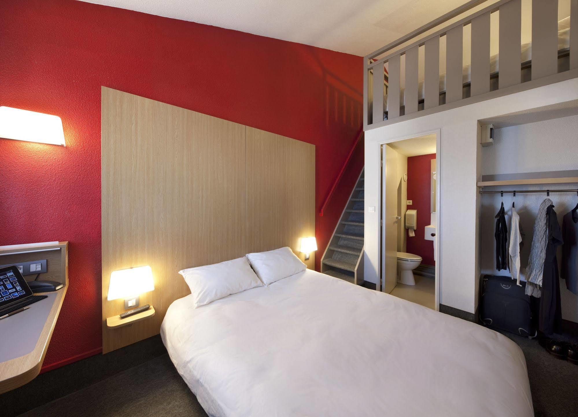 B&B Hotel Laval Change Eksteriør billede